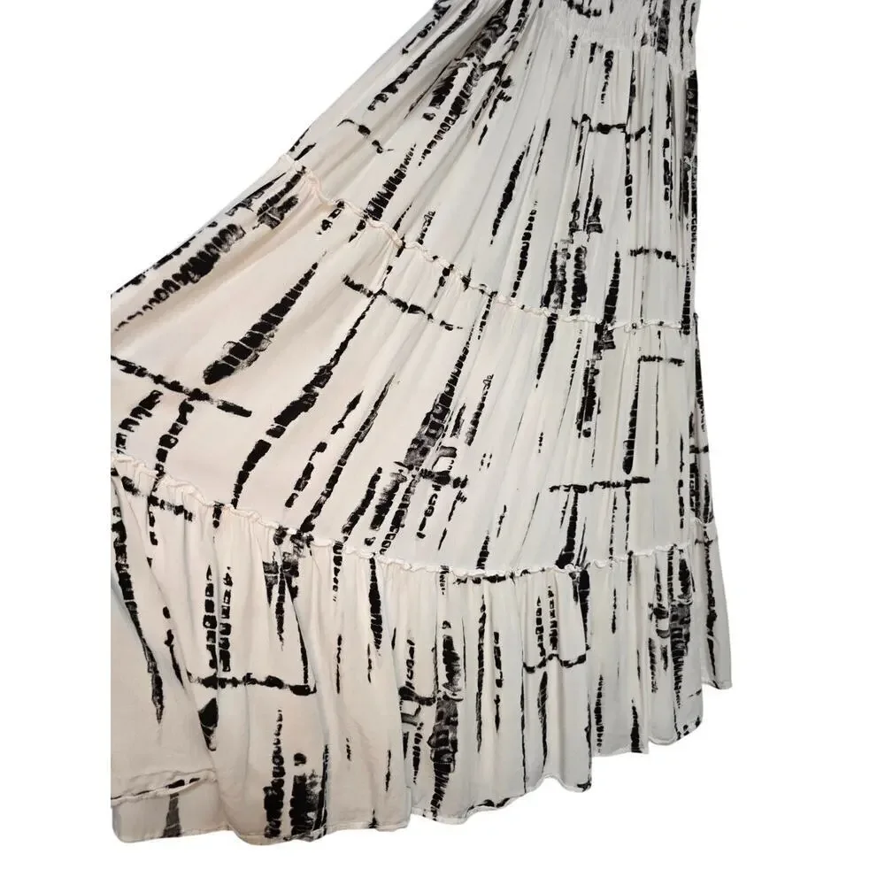 Black & White Tie-Dye‎ Maxi Dress With Spaghetti Straps By Blanc Du France - Picture 3 of 10